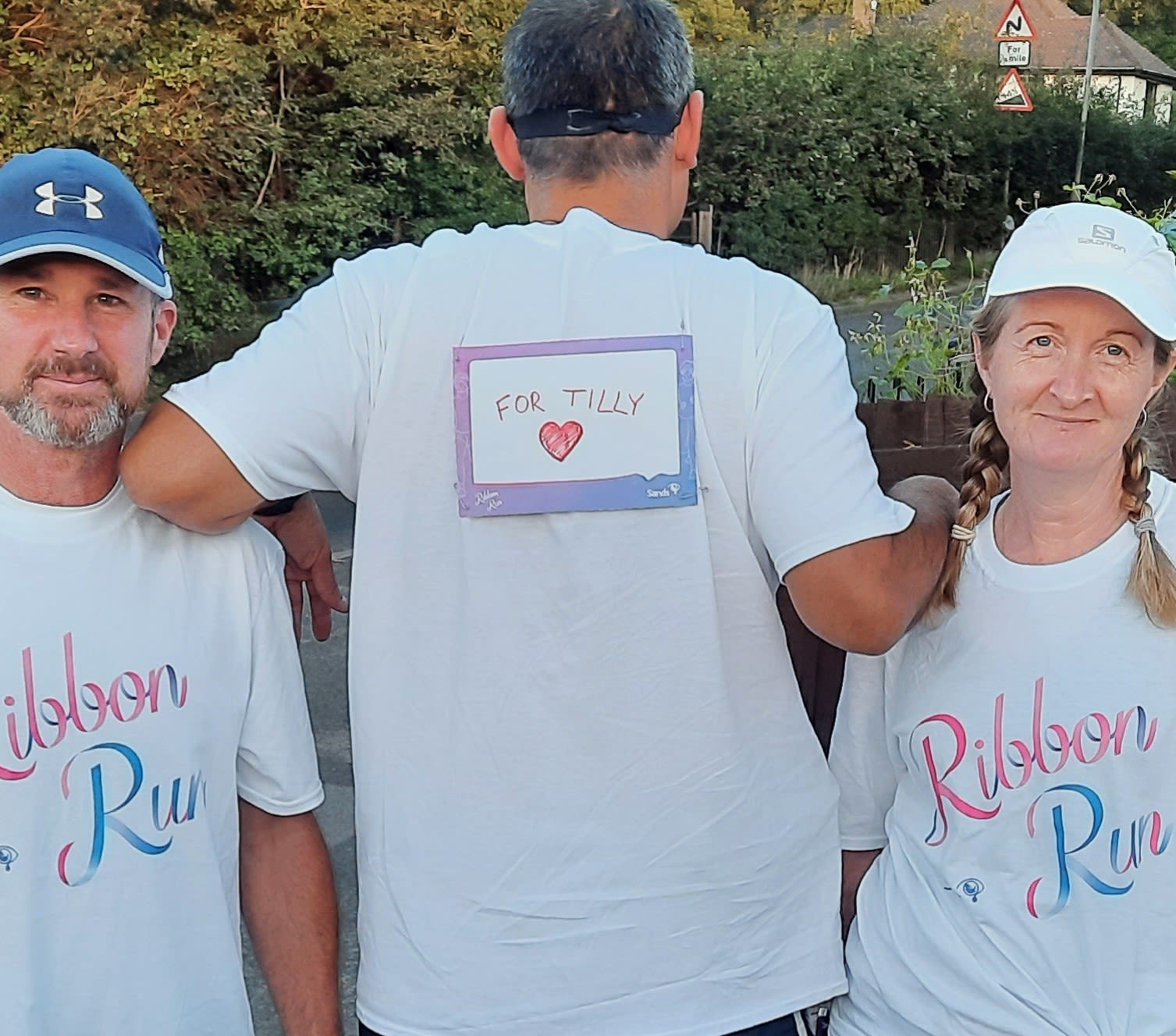 Roy Guit and friends taking part in Ribbon run for Tilly
